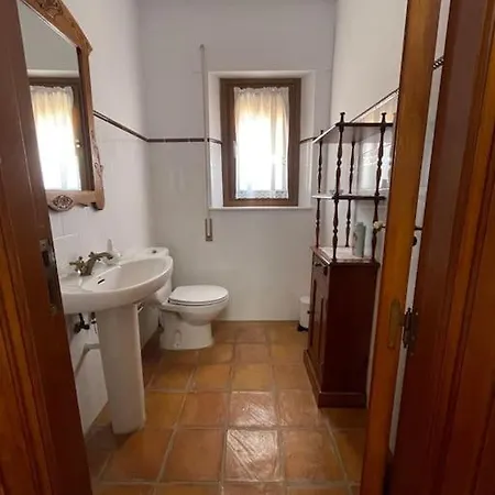 度假居 Quinta Mazagatos Segovia 拉拉斯特里拉